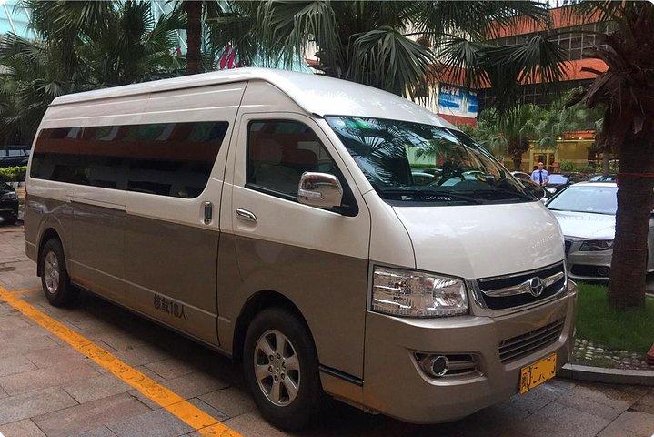 Private Arrival Transfer from Gaoqi Airport to Xiamen City Hotel