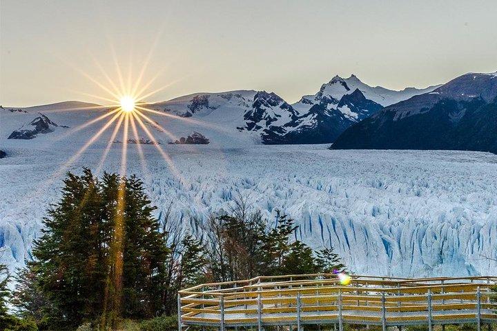 Perito Moreno Glacier Tour with Boat Navigation from El Calafate