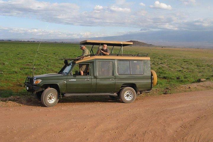 4 Days Masai Mara -Lake Nakuru National Park From Nairobi