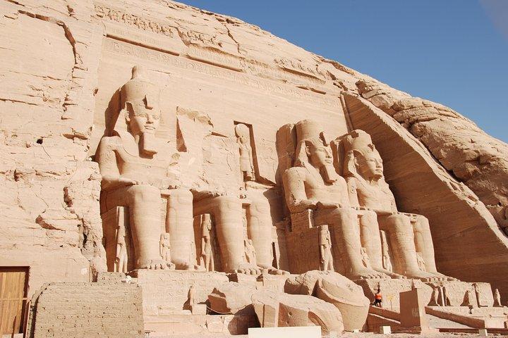 Abu Simbel Excursion 1 Day Trip from Aswan (Sharing Bus & Egyptologist Guide)
