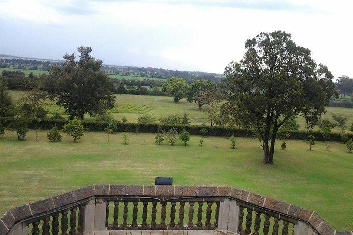 Lord Egerton drive from Nairobi