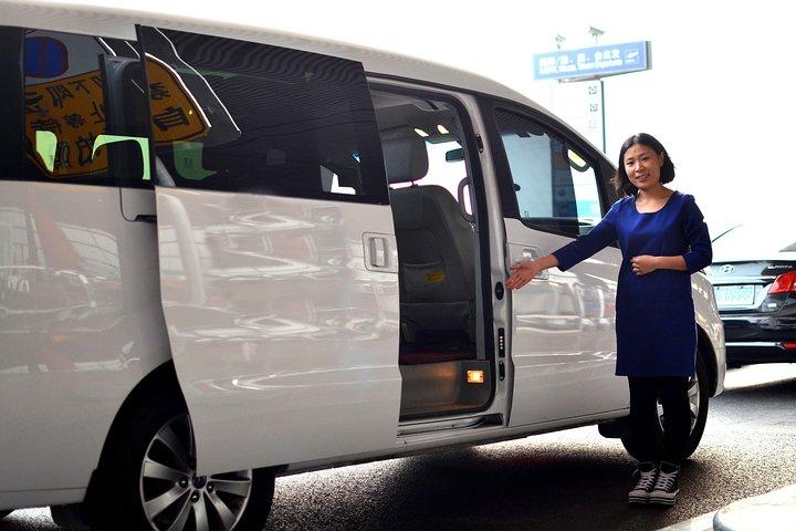 Private Departure Transfer: Yangshuo to Guilin International Airport (KWL)