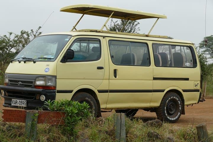 Nairobi Tours For Airport Lay-over