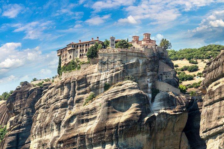 Delphi and Meteora Private Trip From Athens 2days !