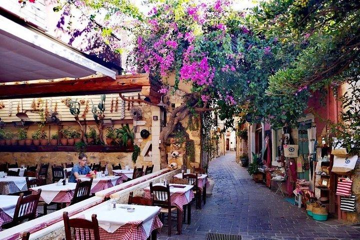 Chania old town and around private tour (price for group of 6)