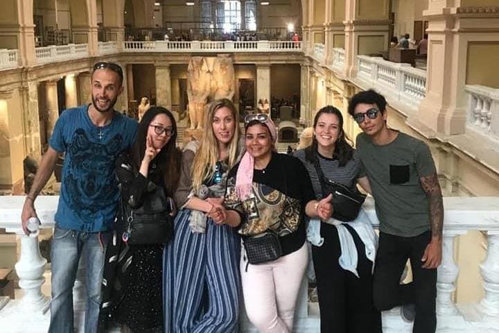 Private Tour to Giza Pyramids, the Egyptian Museum & Lunch.