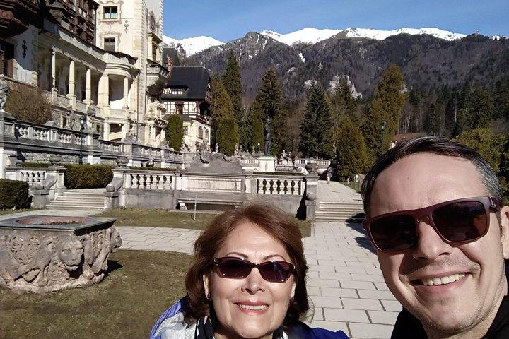 Day Trip from Bucharest to Dracula Castle, Brasov and Peles Castle Sinaia