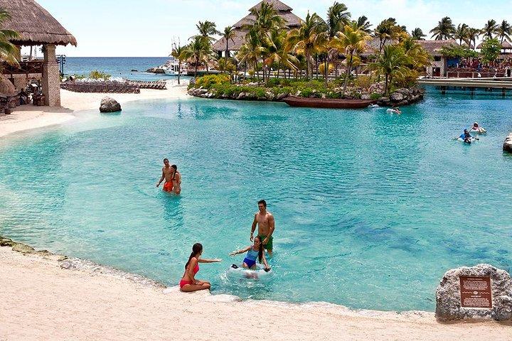 Xcaret Tour Plus with Buffete and Transportation only from Cancun
