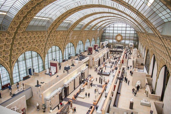 Paris Louvre and Orsay Museums Masterpieces Private Day Tour