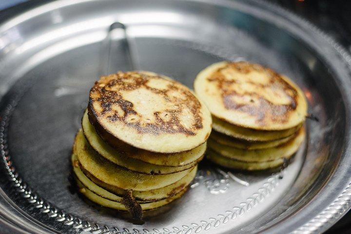 Yangon Breakfast and Market Tour - The must try dishes!