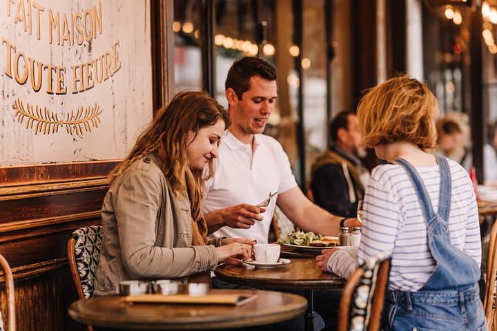 Paris Private & Personalized Half-Day Tour with a Local Guide