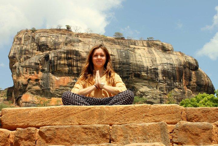 All Inclusive Sigiriya & Dambulla Day Tour from Colombo & Negombo
