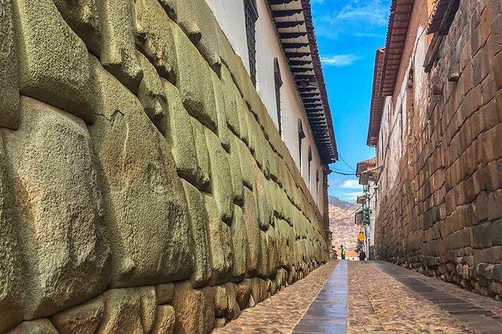 City Tour Cusco Coricancha, Sacsayhuamán, Tambomachay Qenqo