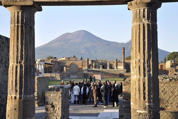 Pompei Skip The Line 2-Hours Guided Tour in English or Italian
