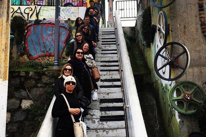 Full Day Guided Trip to Valparaíso Viña del Mar & Reñaca from Santiago