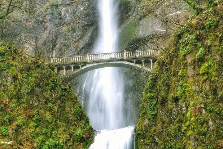 Multnomah Falls, Portland