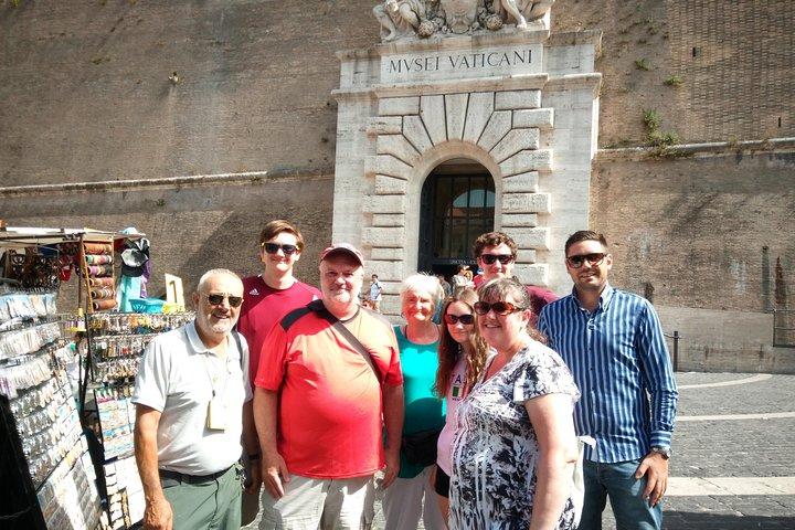 Private Shore Excursion: Full-Day Civitavecchia Port to Rome Tour