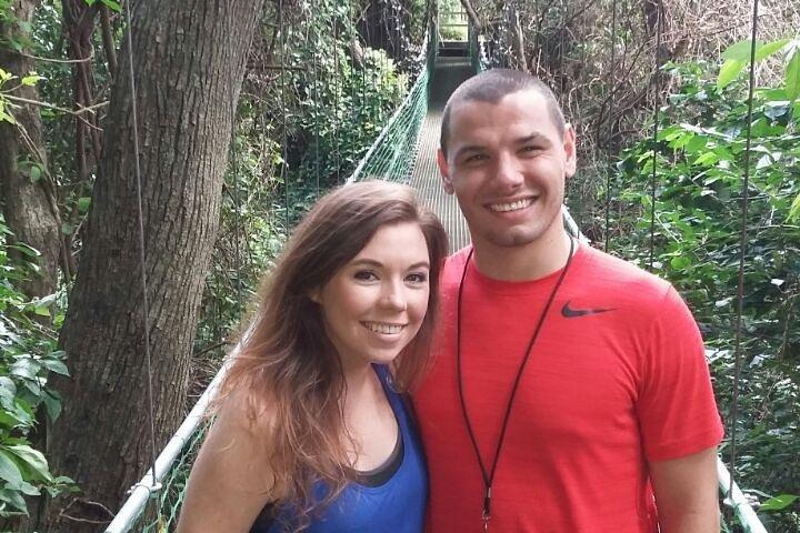 Roatan Shore Excursion: Hanging Bridges Eco Tour and Beach Break