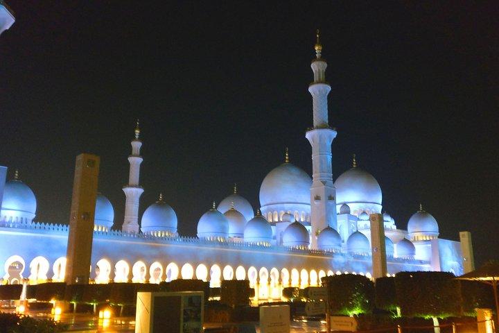 Guided Abu Dhabi City Tour Private Transfer