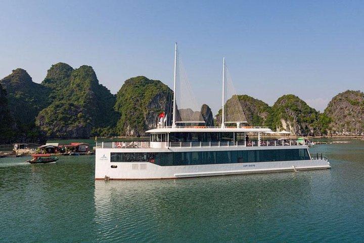 The Most Luxurious Ha Long Bay 1 Day Trip - Jadesails Cruise