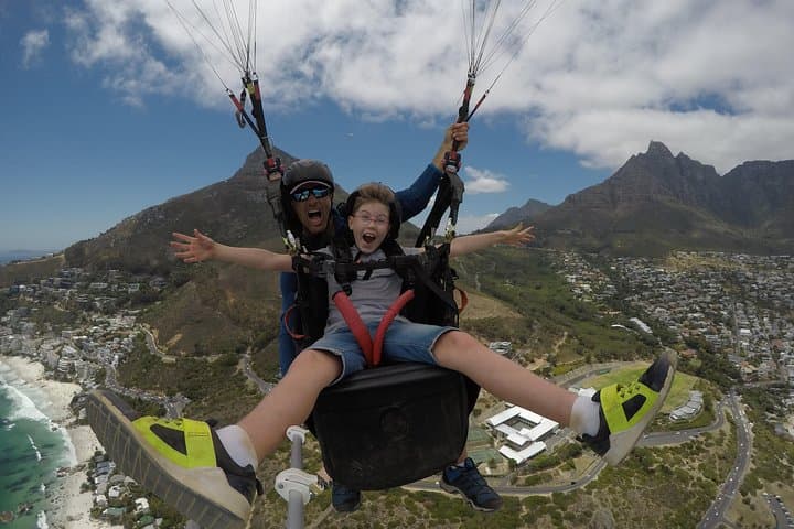 Tandem Paragliding in Cape Town