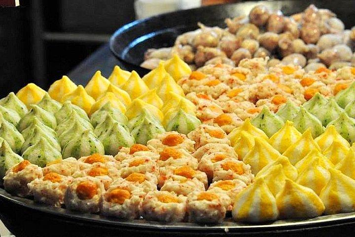 4-Hour Xiamen Private Local Food Market Experience