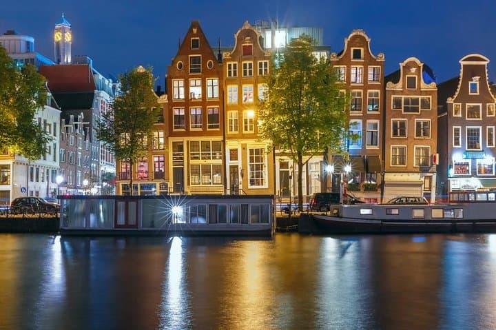 Amsterdam Like a Local: Private & Personalized Experience 2-4 hrs