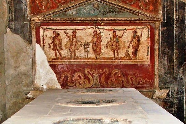 Pompei Skip The Line 2-Hours Guided Tour in English or Italian