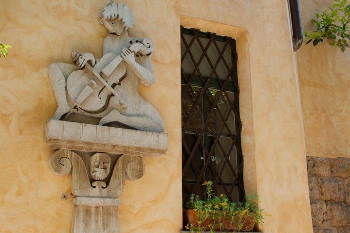 Wine, Orvieto and Montepulciano (Driver Only/Self Touring)