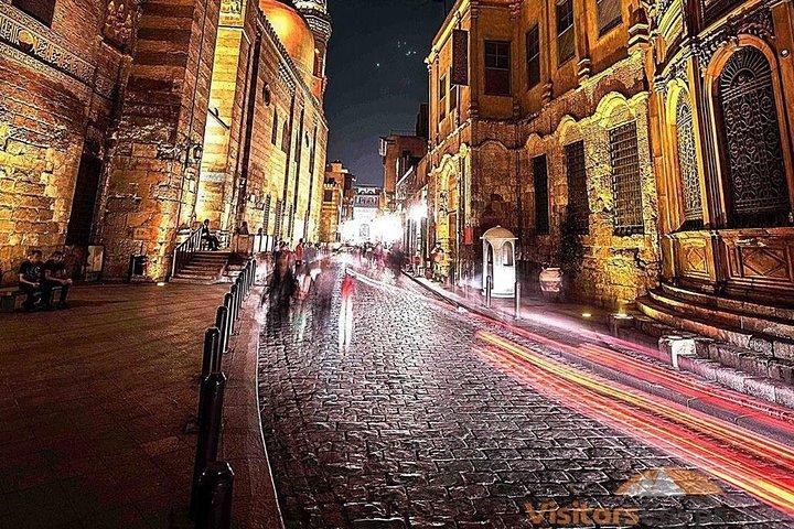 Discover Cairo by night