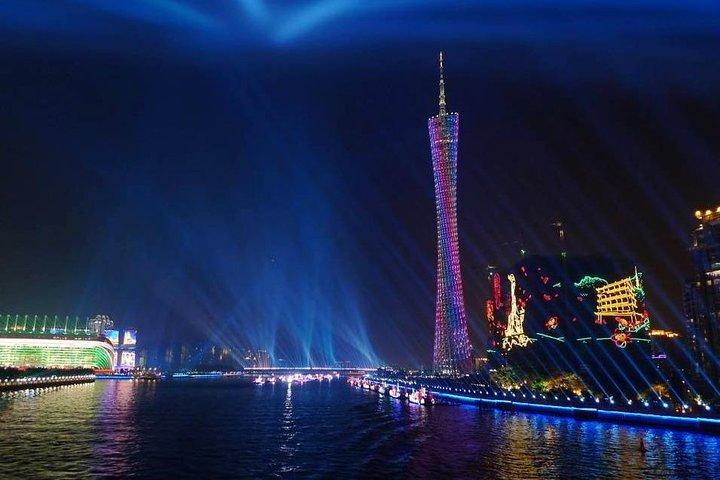 Private Guangzhou Night Tour VIP Cruise and Dim-Sum Dinner Option