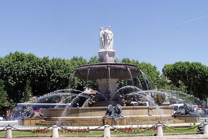 Private Transfer: Marseille Airport to / from Aix-en-Provence (and vicinity)