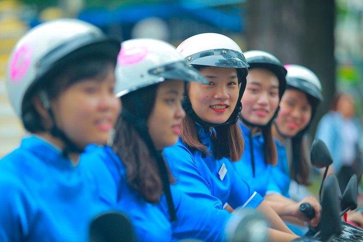 Join a Gang of Motorcycle Girls on a Tour of Ho Chi Minh City