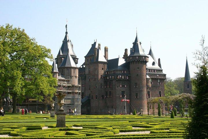 Amsterdam & Schiphol Airport to Utrecht Private Transfer