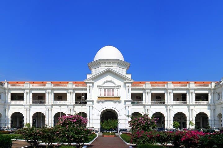 Ipoh Heritage & Orang Utan Island Day Tour from Kuala Lumpur