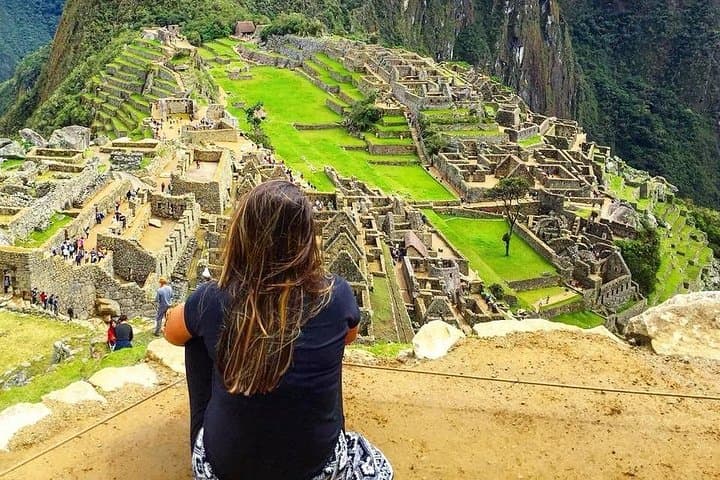 Buy entrance to Machu Picchu