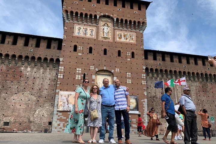 Private Milan Tour with Duomo, La Scala Theatre and Sforza Castle