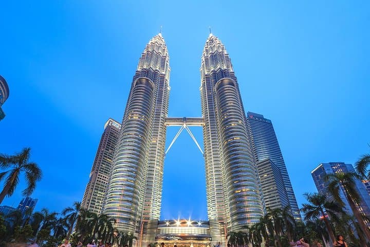 Port Klang Shore Excursion: Kuala Lumpur City & Putrajaya Tour
