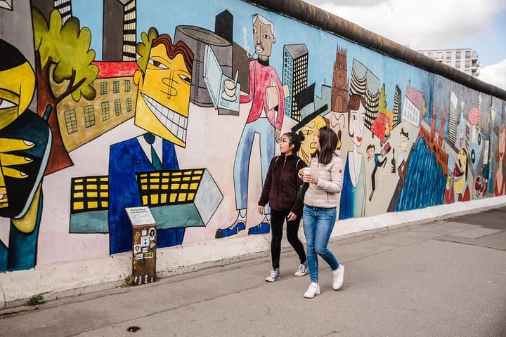 Berlin Half-Day Tour: Private & Personalized with a Local Guide