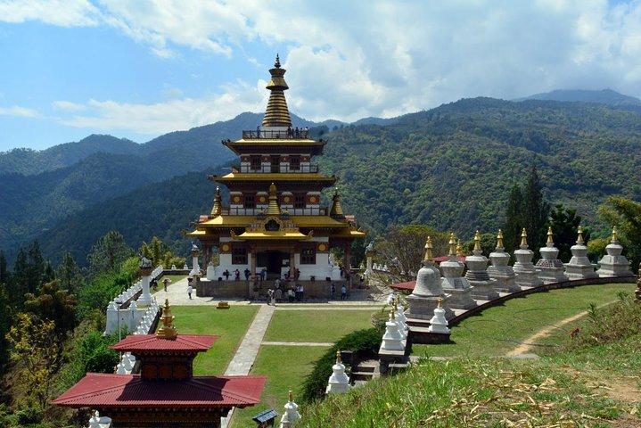 9 Days Authentic Bhutan Tour by Local Experts