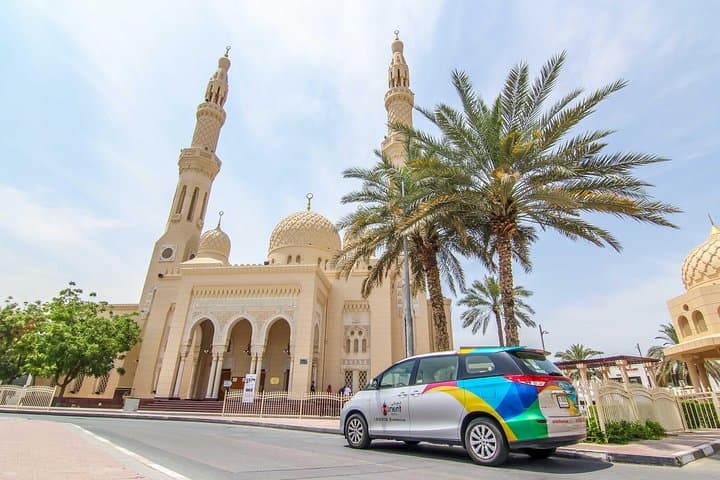 Dubai Private Arrival Airport Transfer to Any Hotels in UAE