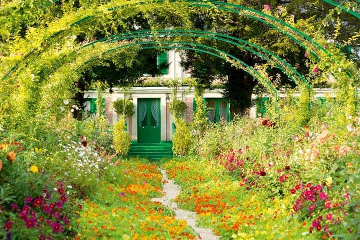 Giverny - Monet's House & Garden - Transportation Private Trip