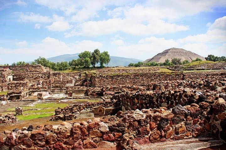 Full-Day Teotihuacan & Basilica Guadalupe Tour