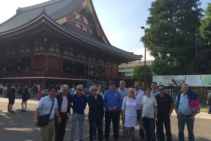 Private tour with Yasushi and Yoko - by car, train, on foot