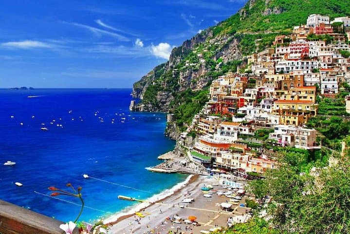 Amalfi Coast with stop at Emerald Grotto