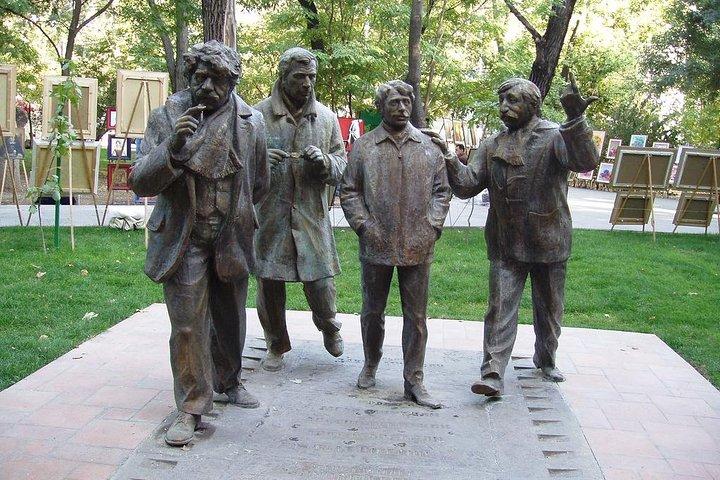 Budget walking tour in Yerevan (Yerevan city tour)