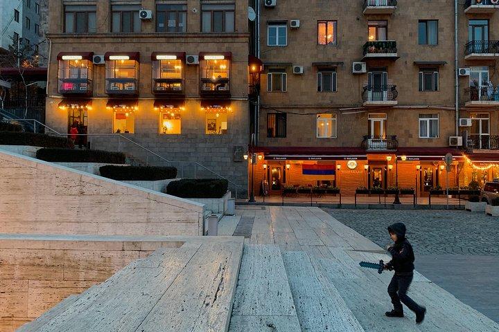 Budget walking tour in Yerevan (Yerevan city tour)