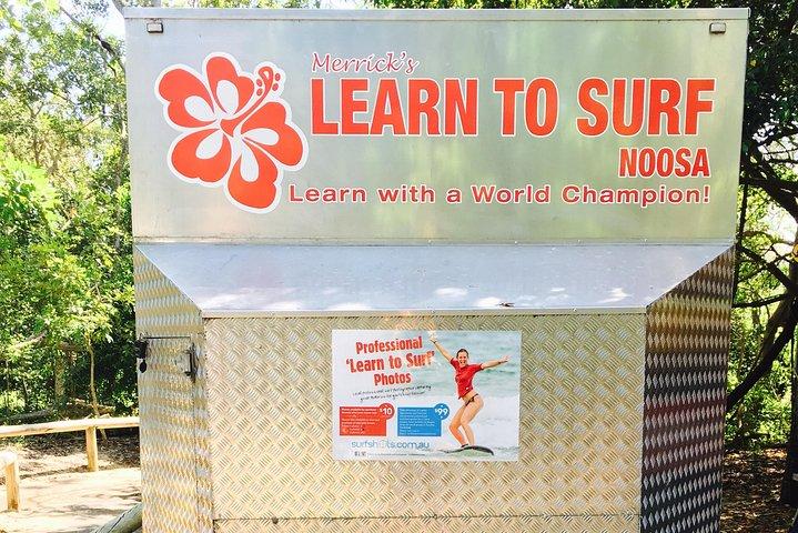 Merrick's Noosa Learn to Surf: 2 Hour group surfing lesson
