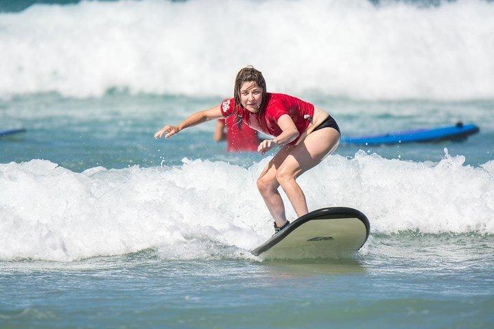 Merrick's Noosa Learn to Surf: 2 Hour group surfing lesson