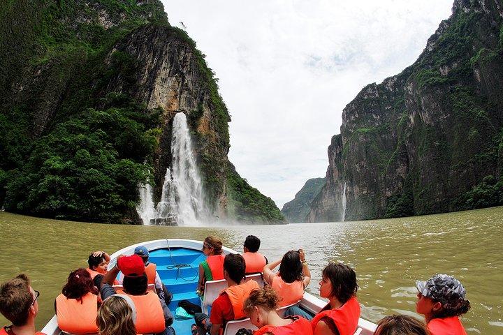 Viewpoints Cañon Del Sumidero And Chiapa De Corzo
